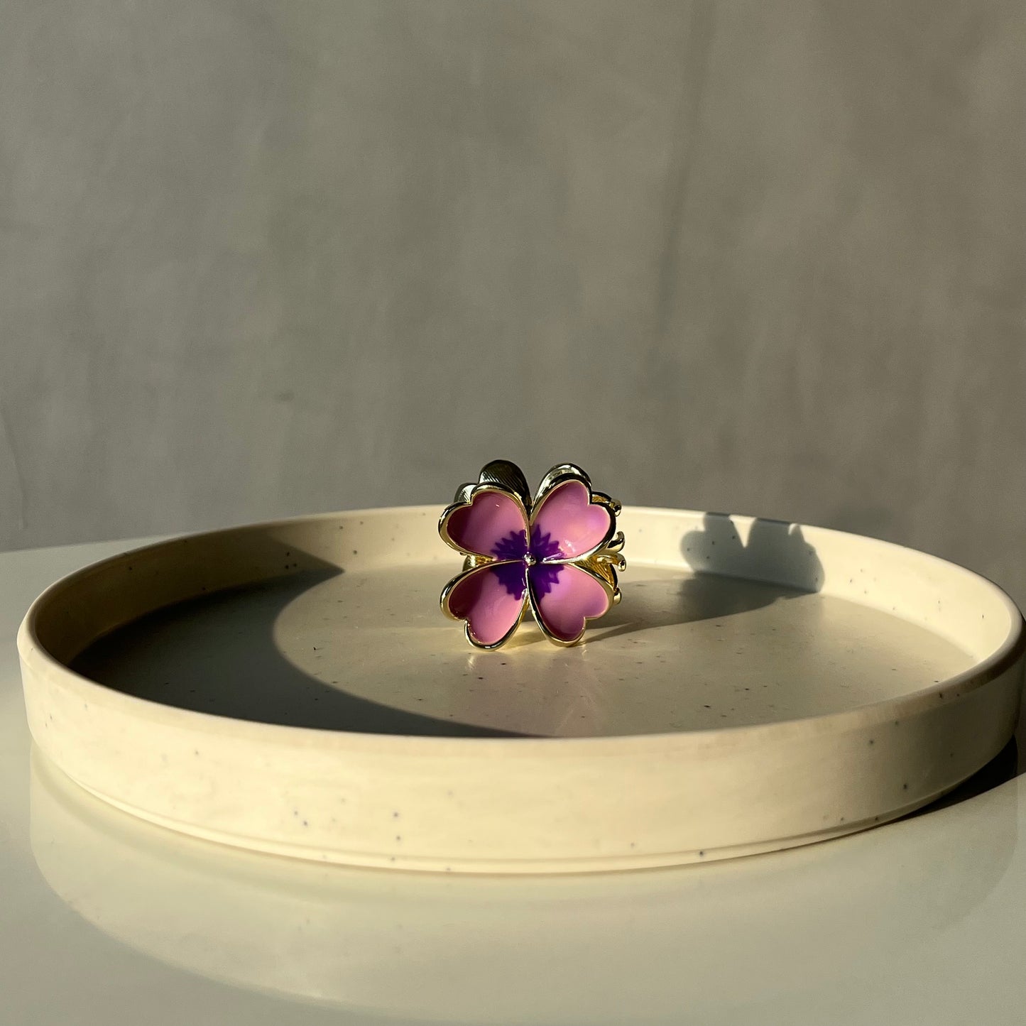 Premium 4-Petal Metal Flower Hair Claw - Luxe Gloss Finish