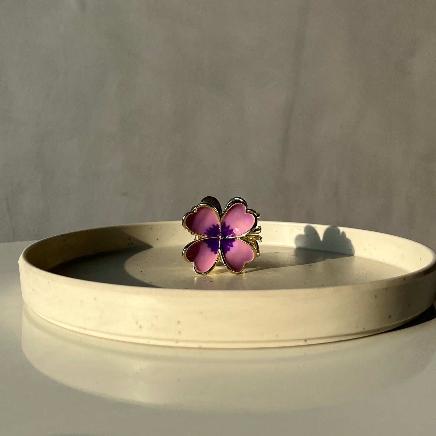 Premium 4-Petal Metal Flower Hair Claw - Luxe Gloss Finish