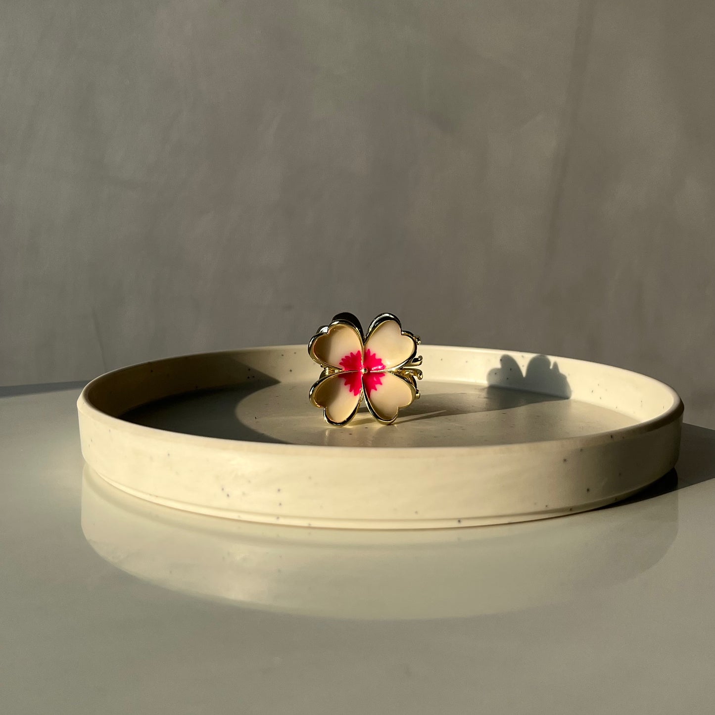 Premium 4-Petal Metal Flower Hair Claw - Luxe Gloss Finish