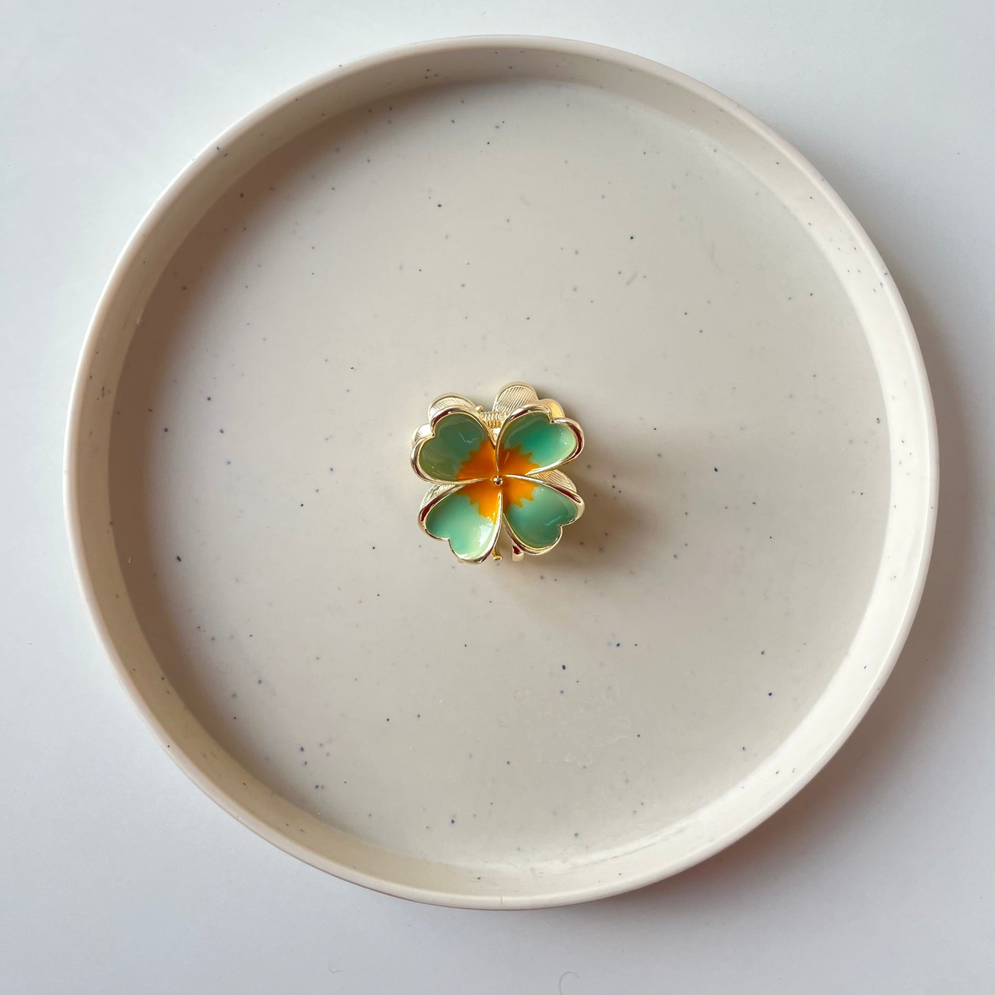 Premium 4-Petal Metal Flower Hair Claw - Luxe Gloss Finish