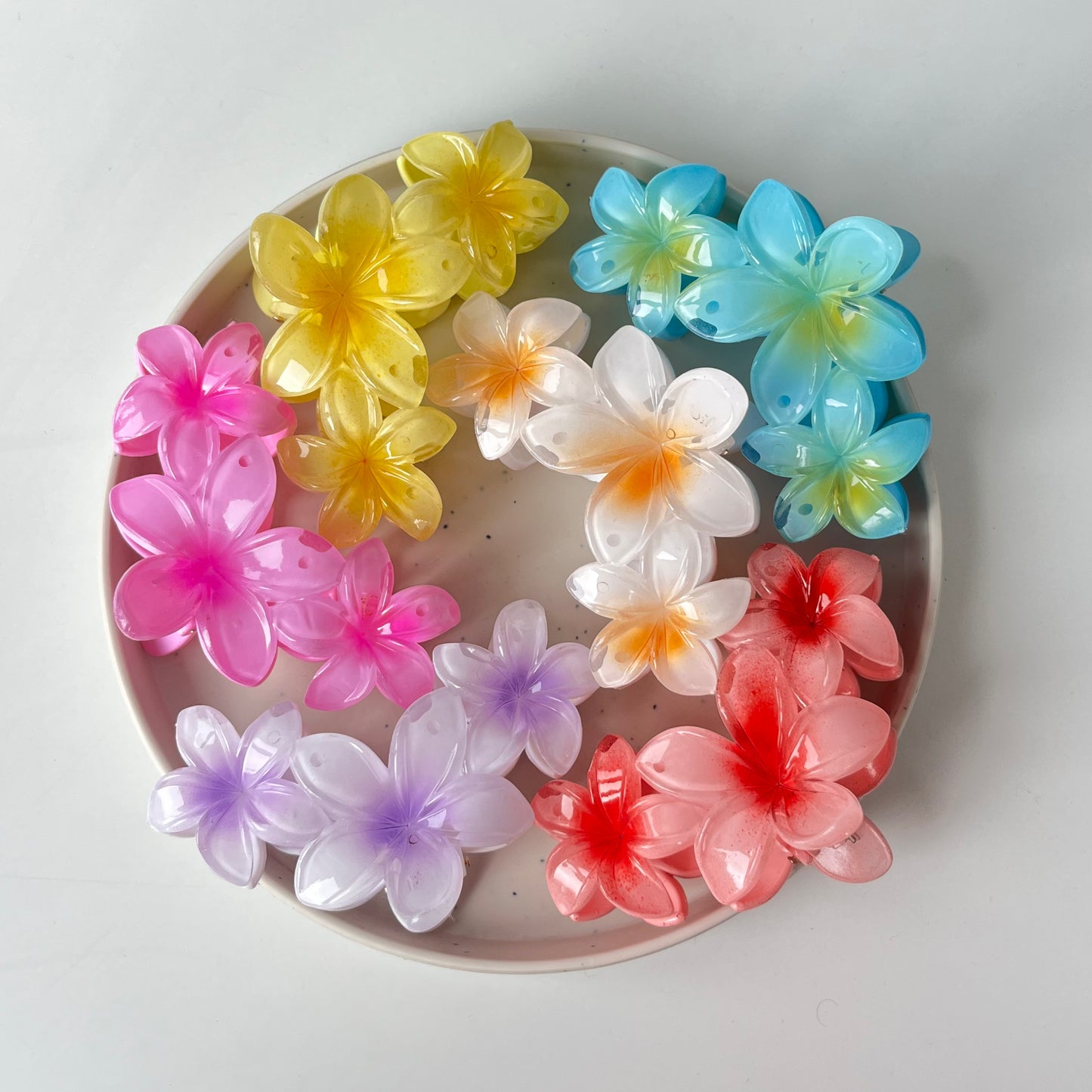 Triple Flower Gloss Hair Claw - Vibrant and Glossy Floral Design