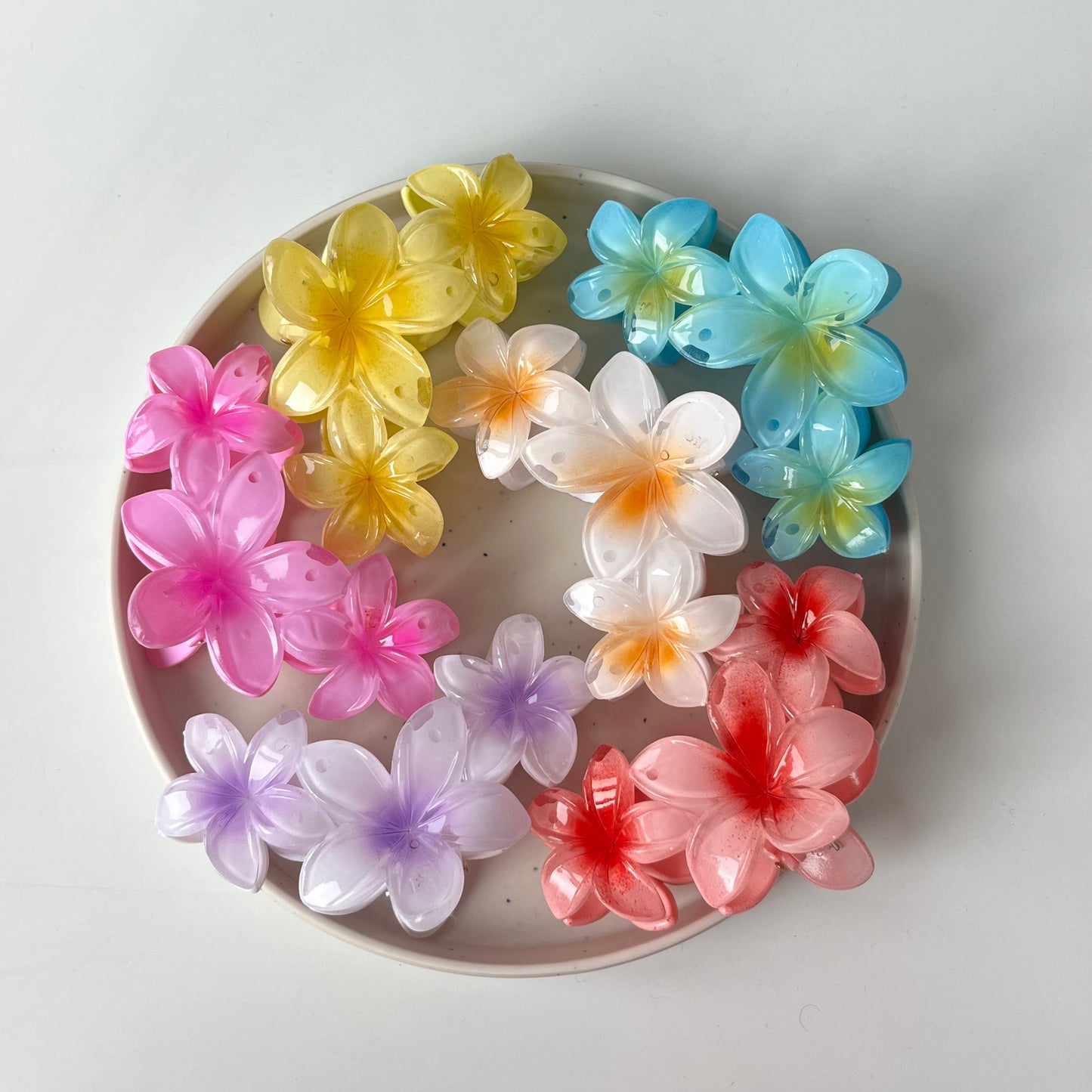 Triple Flower Gloss Hair Claw - Vibrant and Glossy Floral Design