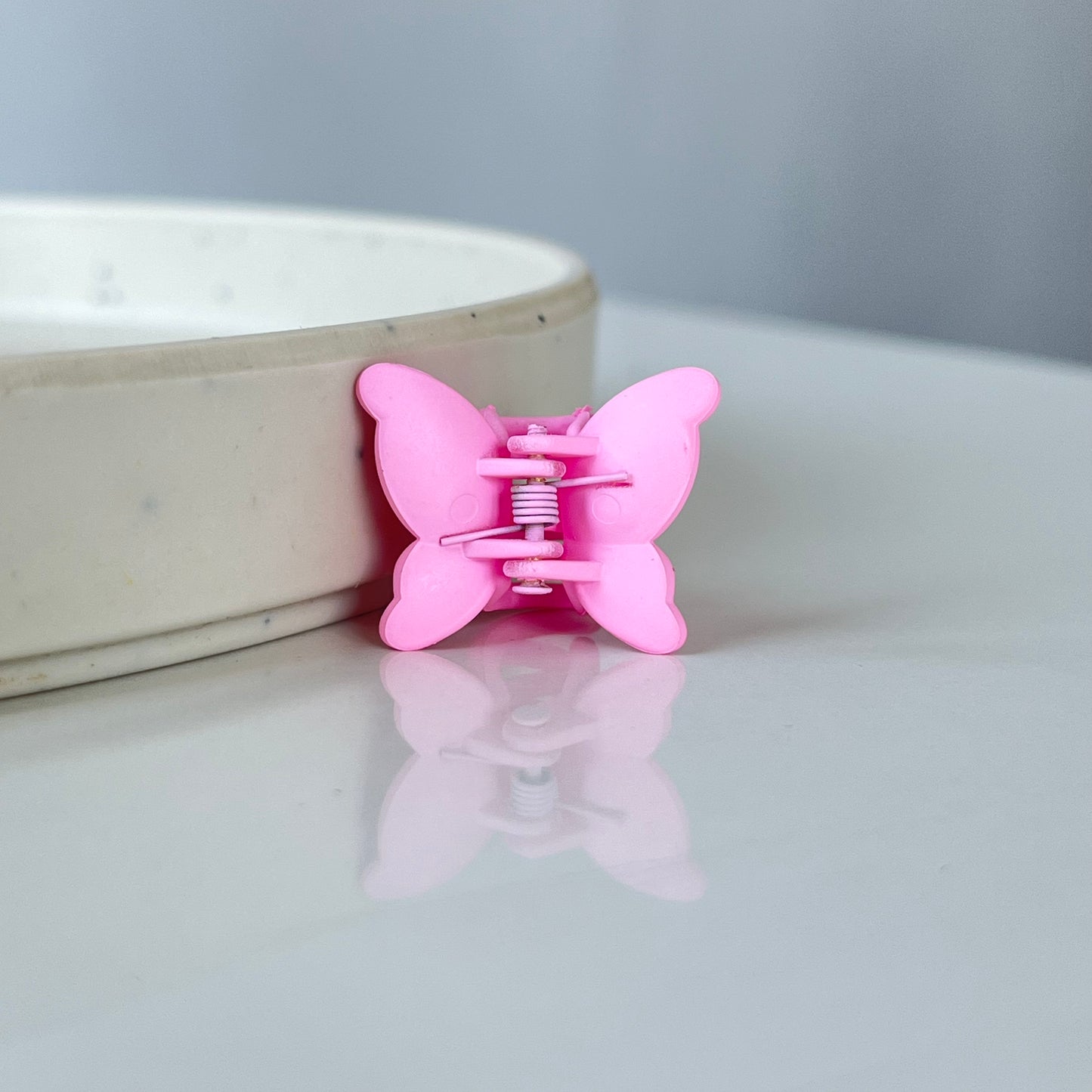Mini Butterfly Claw Set - Set of 4, Adorable Butterfly Hair Clips for Kids