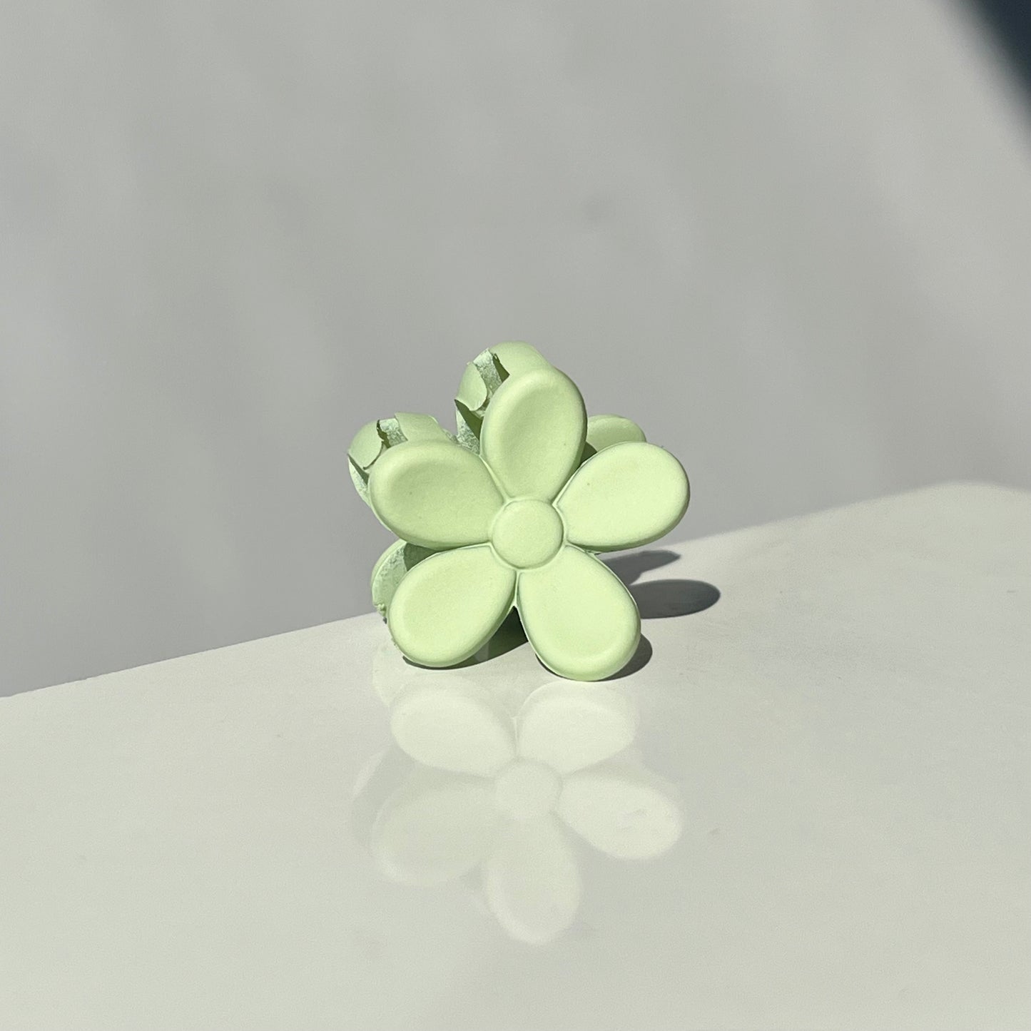Kids Mini Flower Claw Set - Pack of 6, Soft Pastel Colors