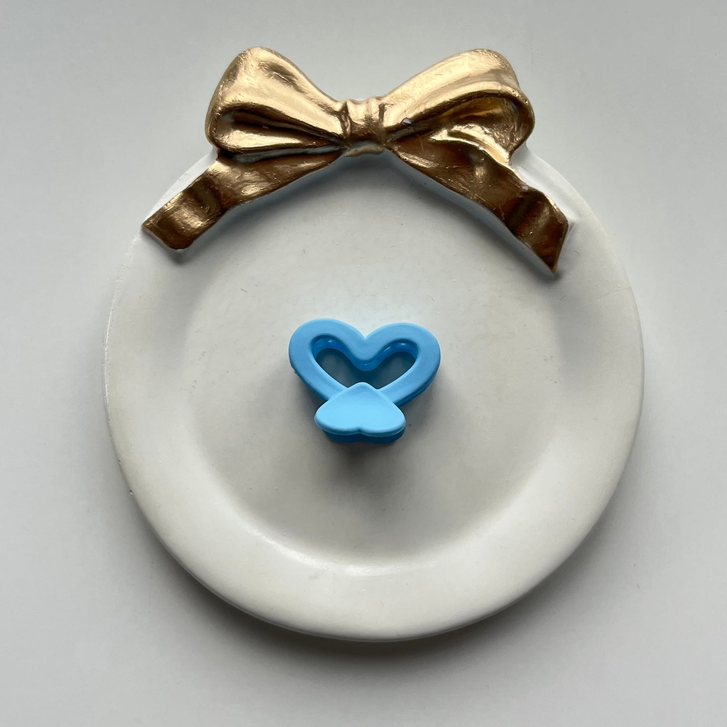 Hollow Butterfly Mini Hair Claw β Matte Pastel Small Claw Clip for Women & Girls
