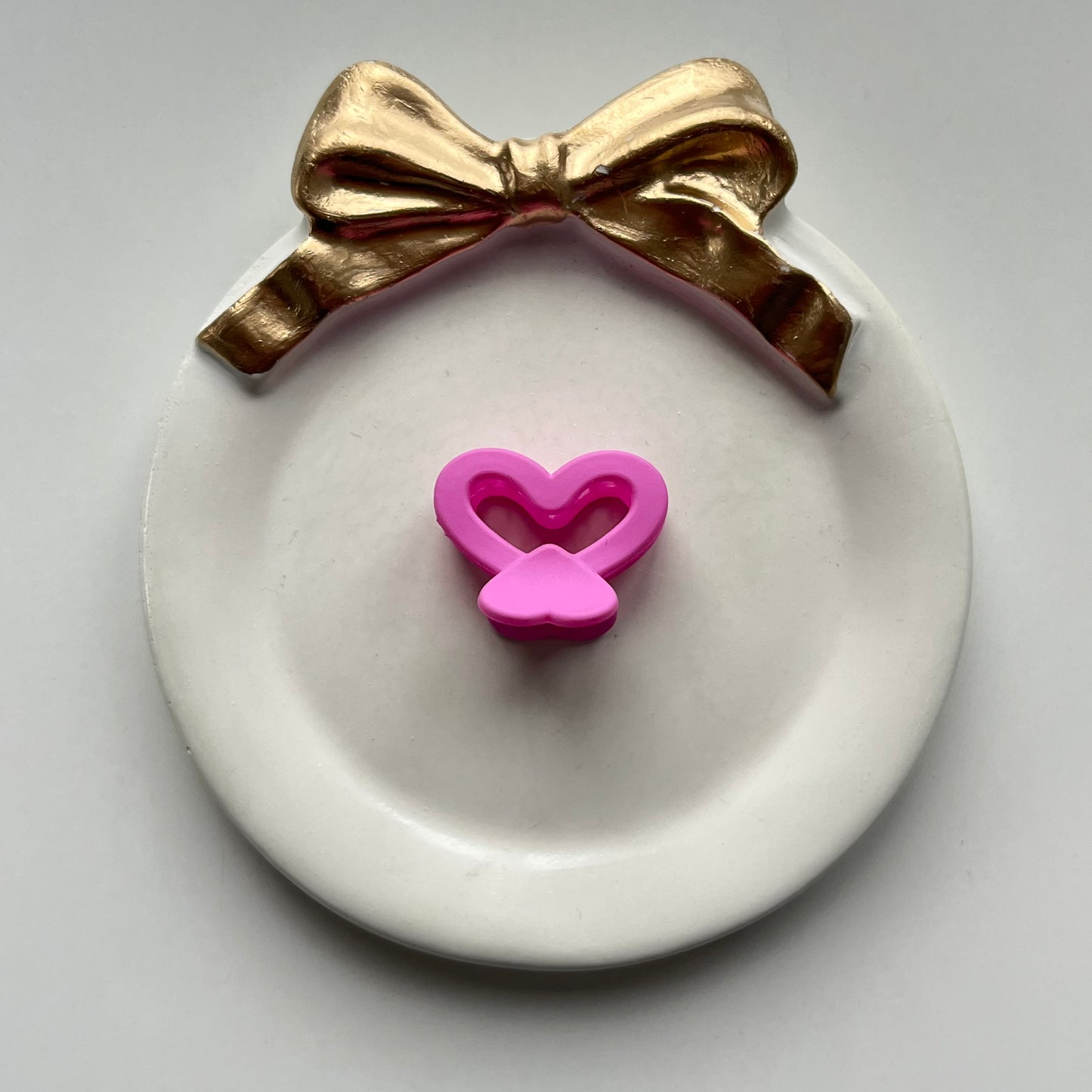 Hollow Butterfly Mini Hair Claw β Matte Pastel Small Claw Clip for Women & Girls