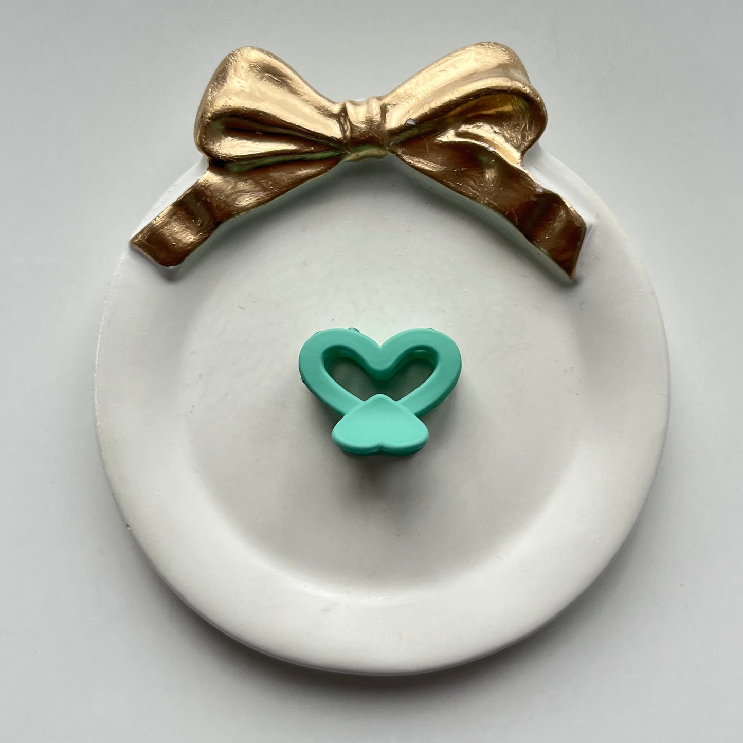 Hollow Butterfly Mini Hair Claw β Matte Pastel Small Claw Clip for Women & Girls