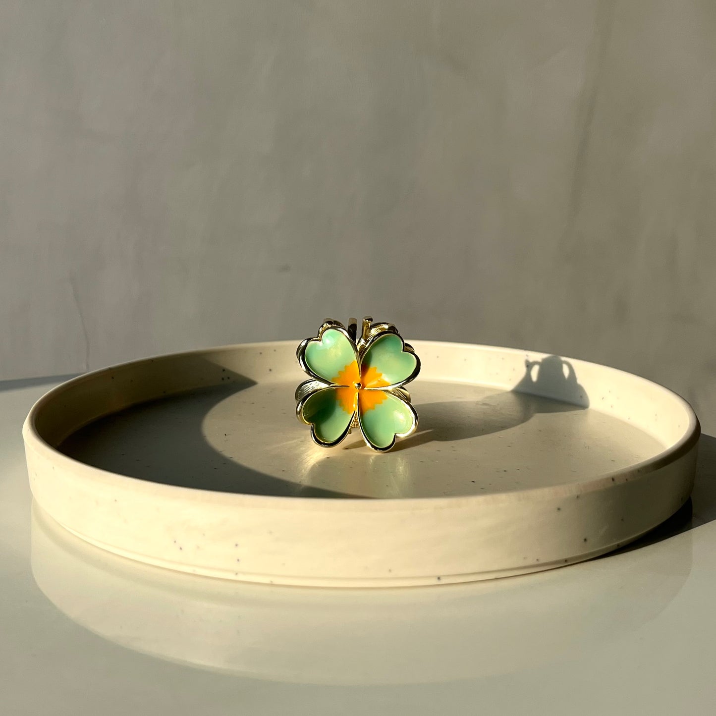 Premium 4-Petal Metal Flower Hair Claw - Luxe Gloss Finish