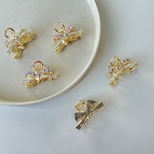 Abstract Crystal Stone Hair Claw - Luxe and Modern Design