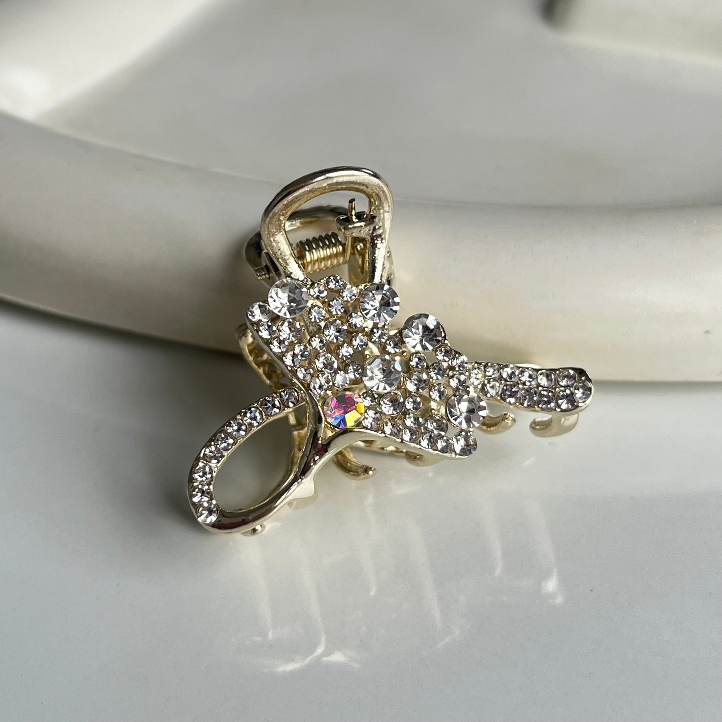 Sparkling Crystal Bow Hair Claw - Elegant and Colorful Stones