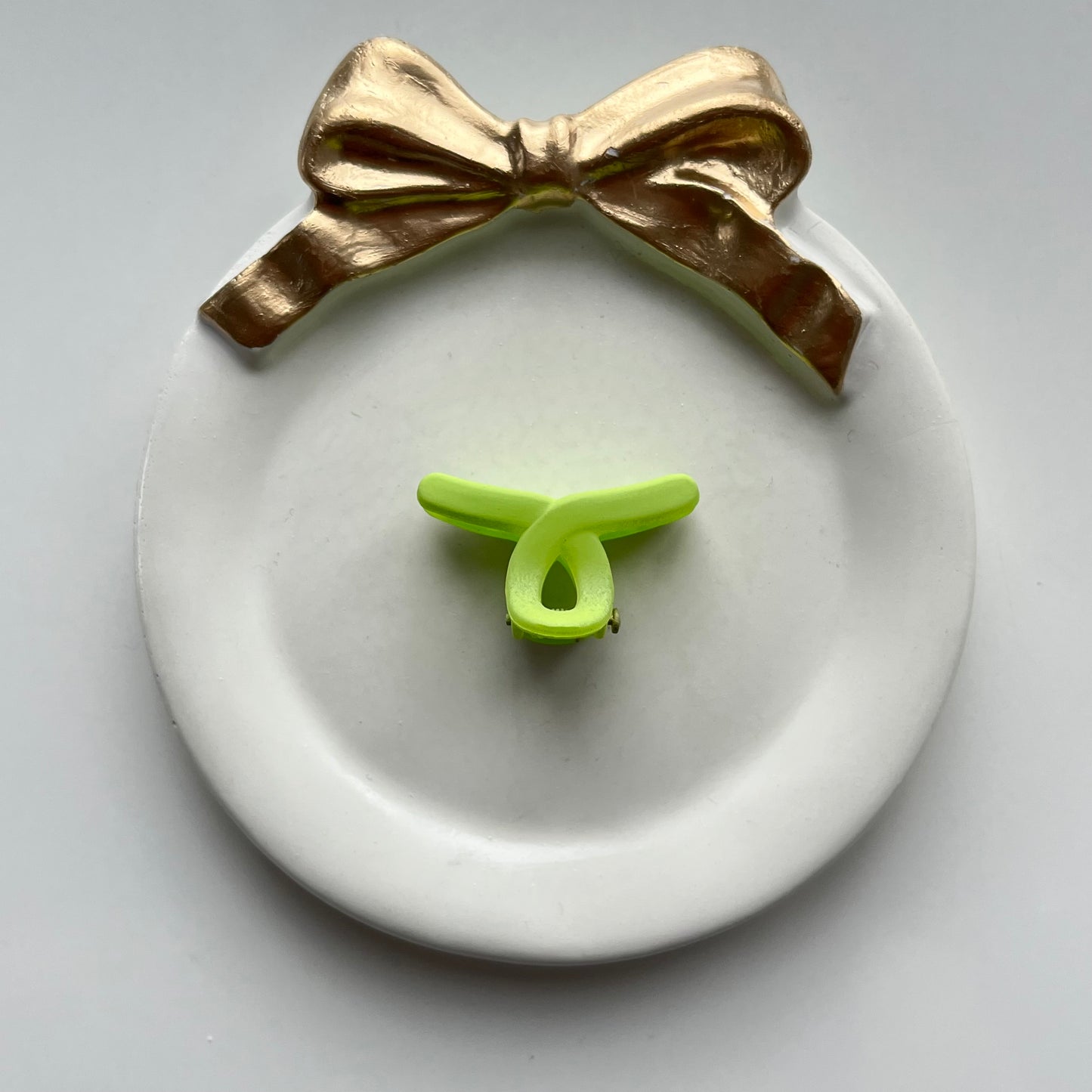 Mini Twist Hair Claw – Matte Pastel Small Claw Clip for Women & Girls